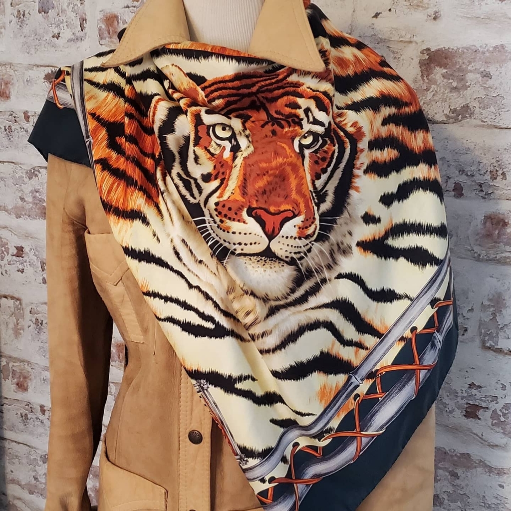 Designer Scarf Luciano Soprani